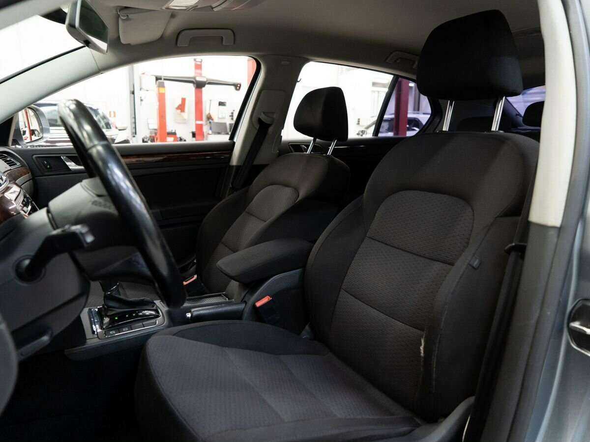 Skoda Superb DSG, 2011 Фото №6
