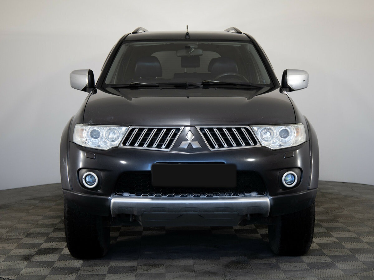 Mitsubishi Pajero Sport II, 2010 Фото №2