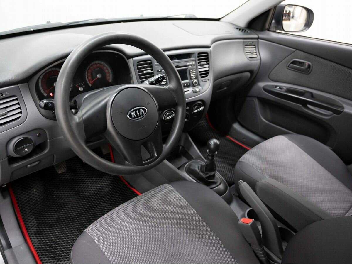 Kia Rio, 2011 Фото №7