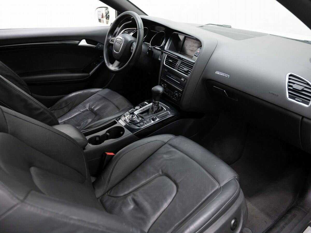 Audi A5, 2011 Фото №9
