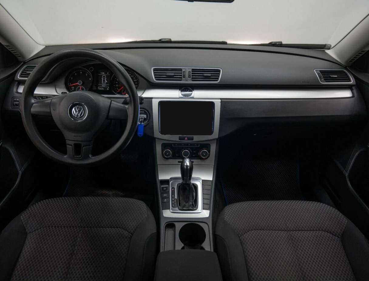 Volkswagen Passat, 2011 Фото №11