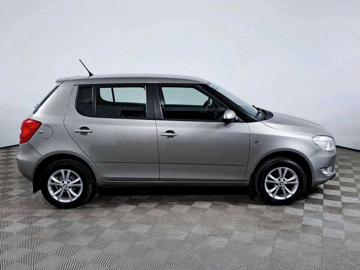Skoda Fabia, 2013 Фото №4