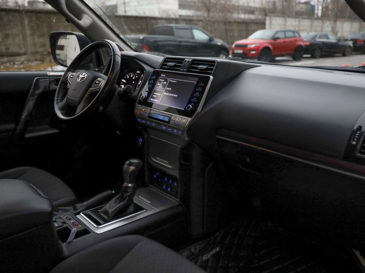 Toyota Land Cruiser Prado 150 Series Рестайлинг 3, 2021 Фото №7