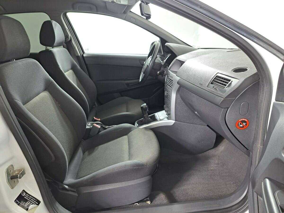 Opel Astra, 2012 Фото №9
