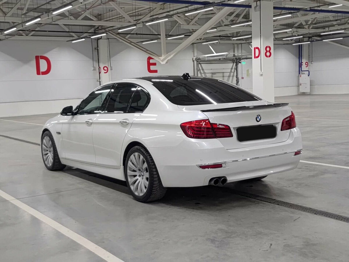BMW 5 серии 530d xDrive VI (F10/F11/F07) Рестайлинг, 2016 Фото №7