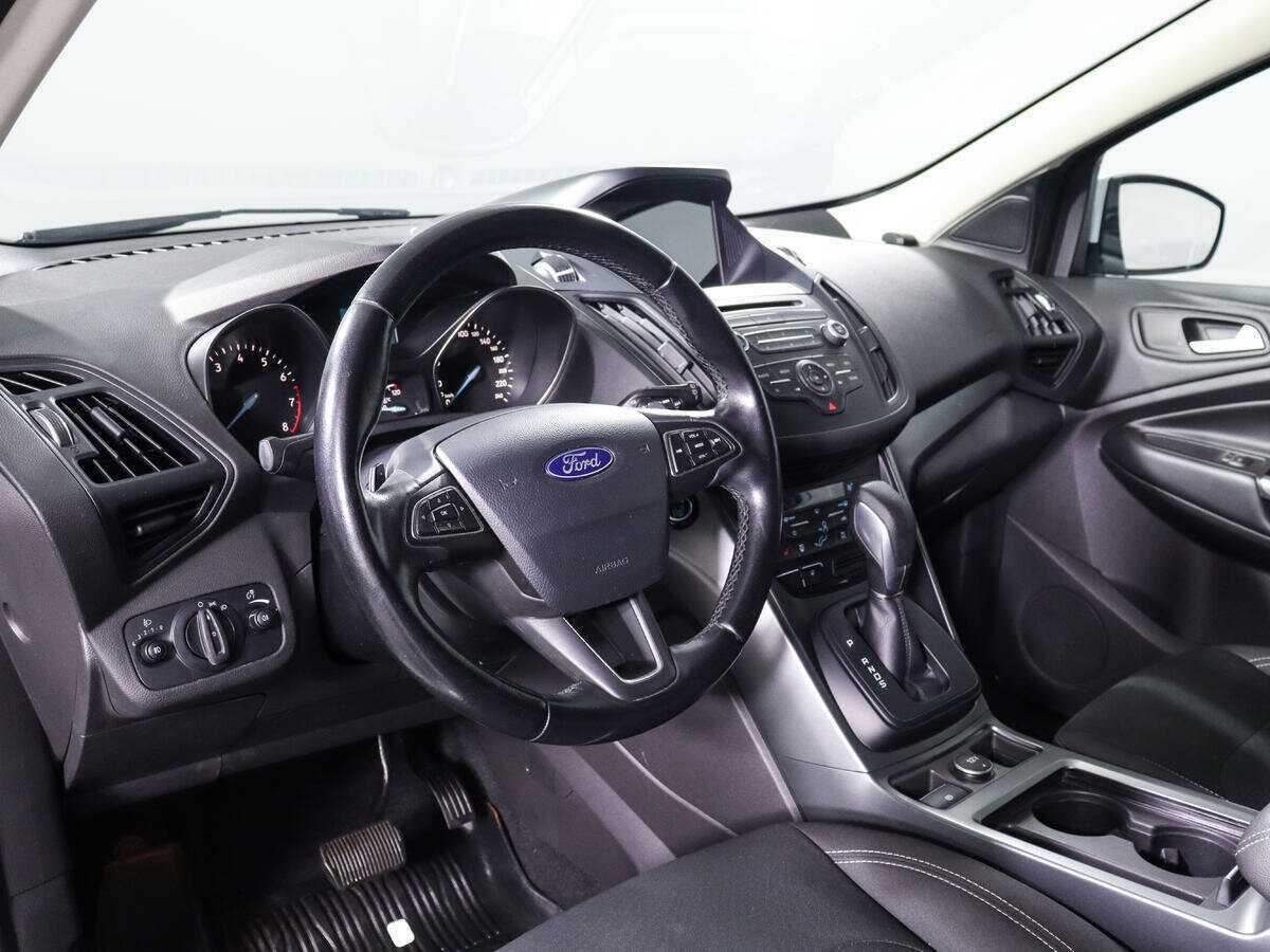 Ford Kuga, 2017 Фото №12