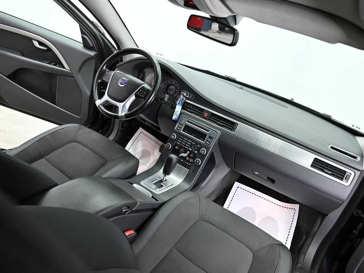 Volvo XC70, 2010 Фото №8