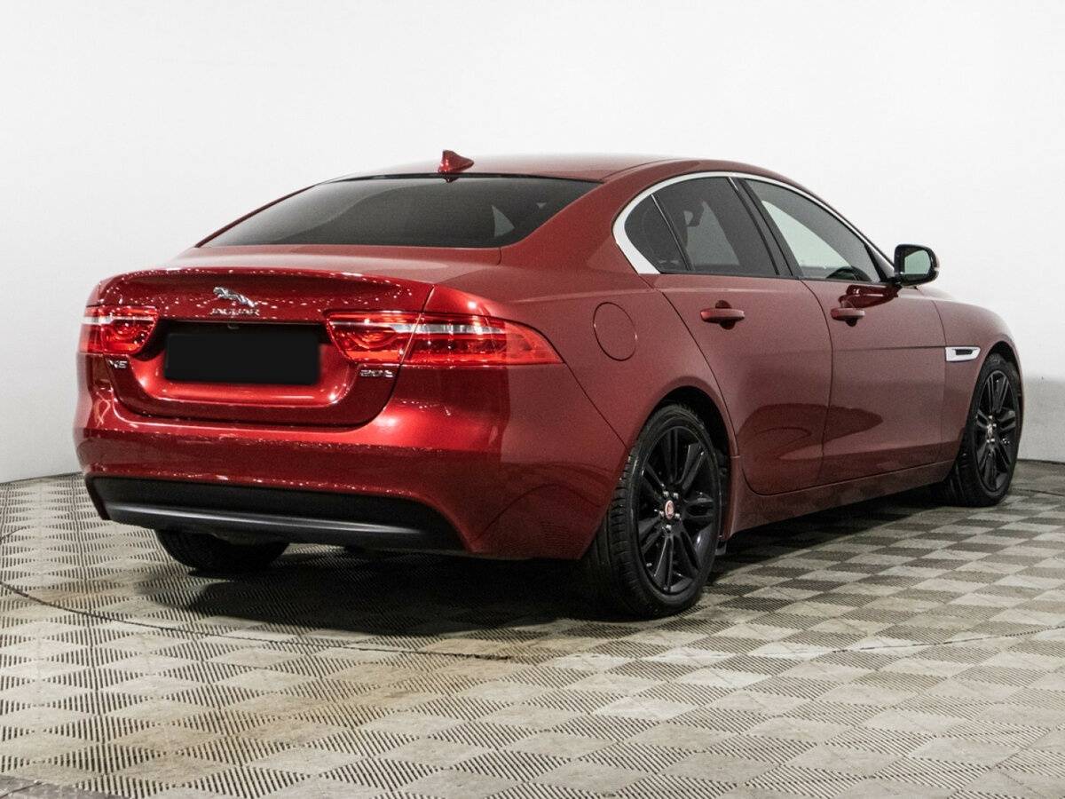 Jaguar XE, 2016 Фото №5