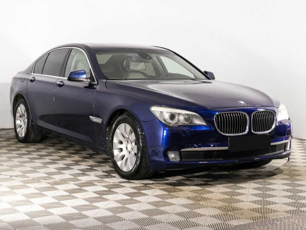 BMW 7 серии 740i, 2012 Фото №3