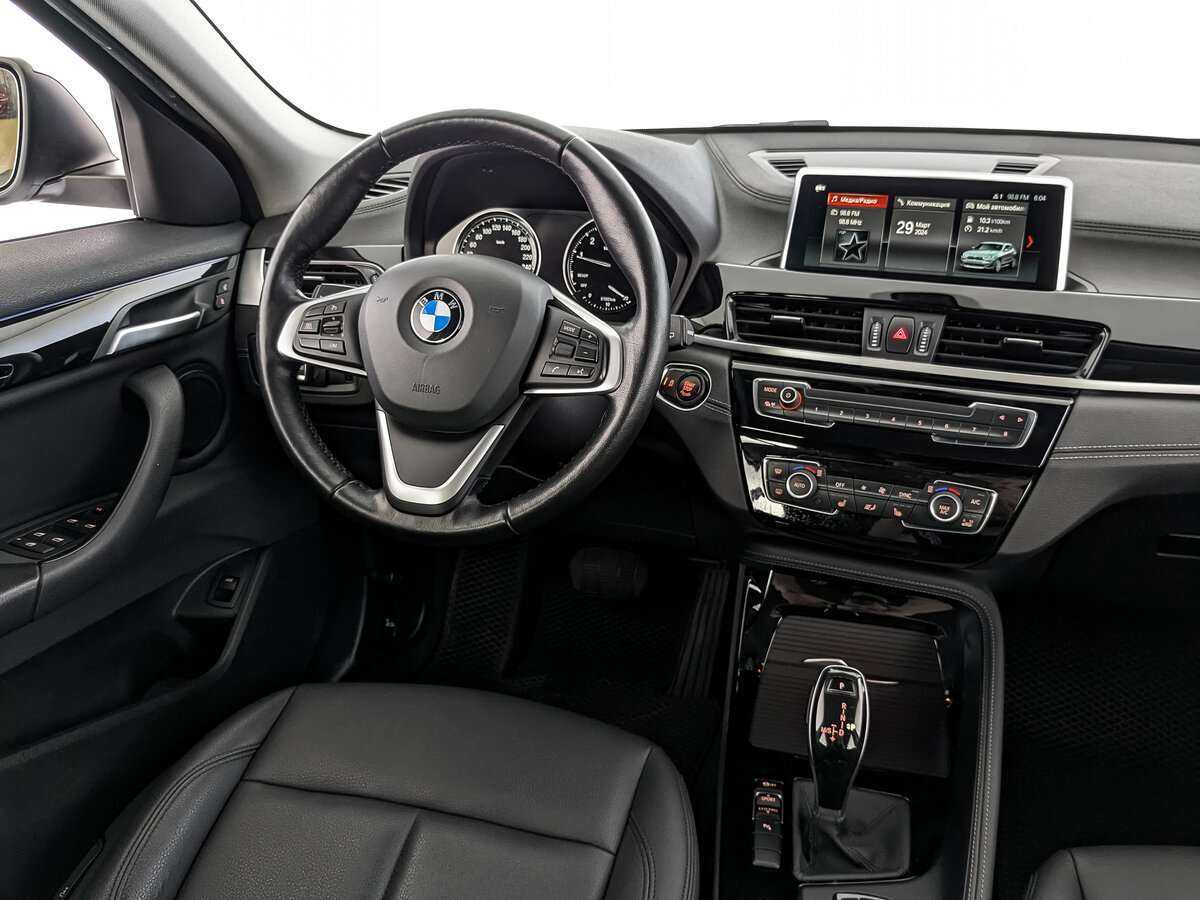 BMW X2 sDrive18i, 2020 Фото №17