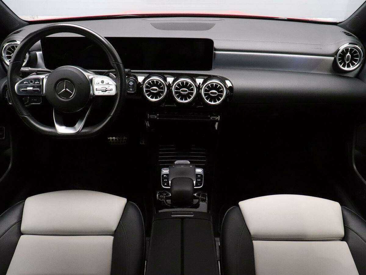 Mercedes-Benz CLA 250, 2019 Фото №8