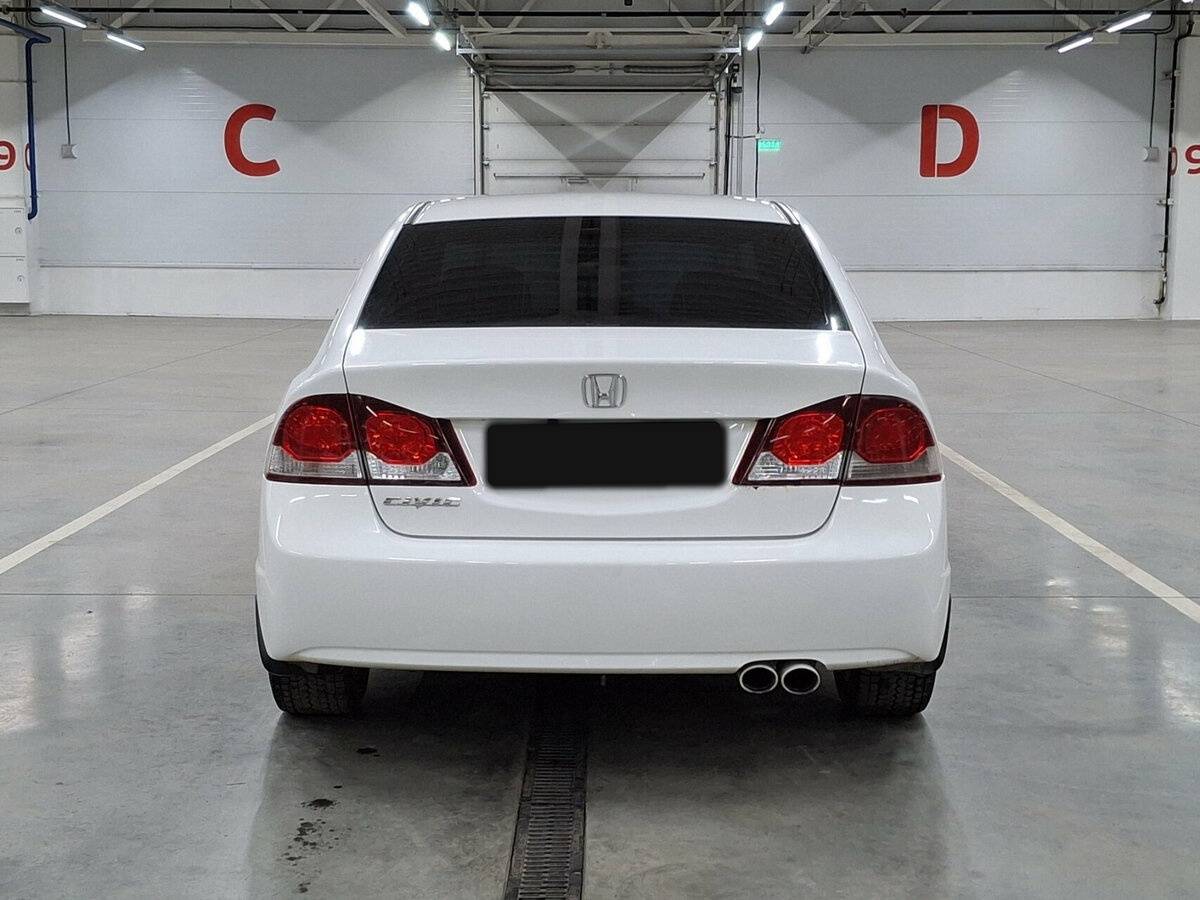 Honda Civic VIII Рестайлинг, 2010 Фото №6