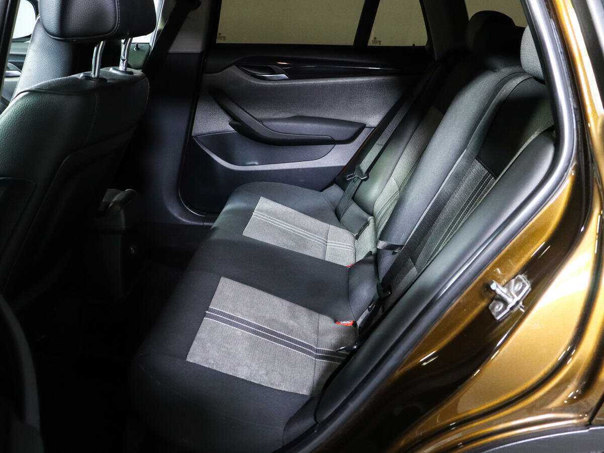BMW X1 18i, 2010 Фото №8