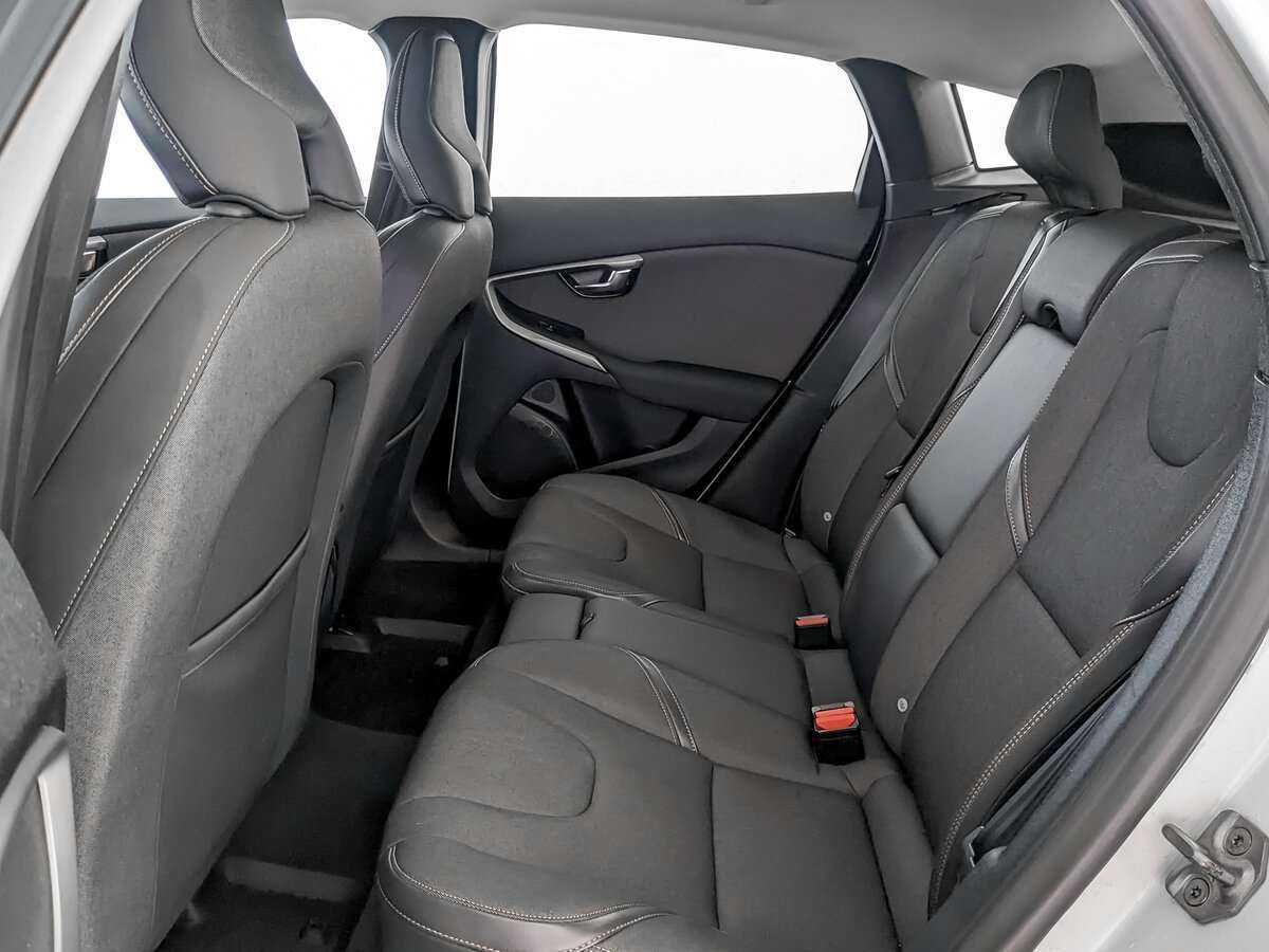 Volvo V40 Cross Country, 2014 Фото №10
