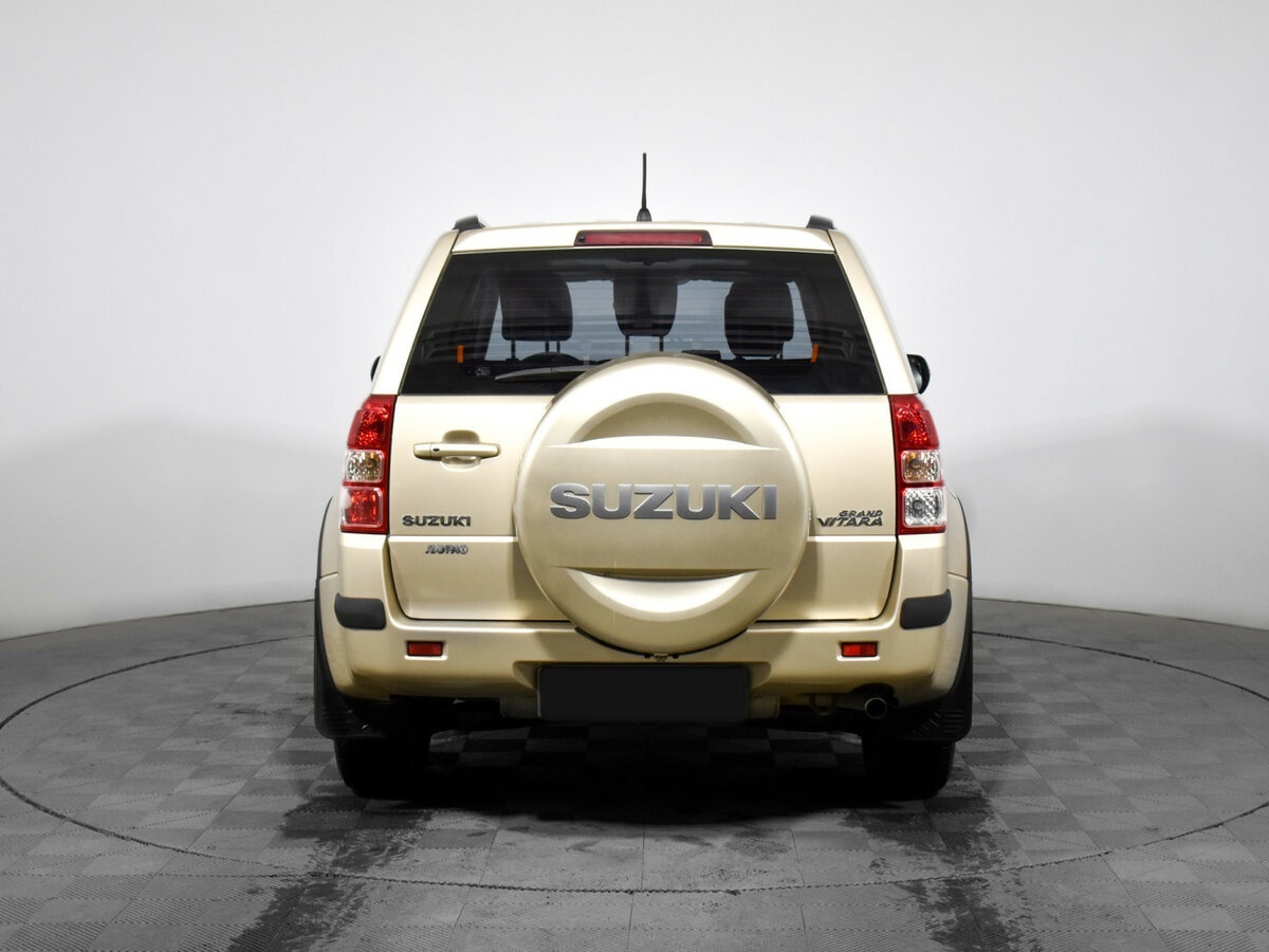 Suzuki Grand Vitara II Рестайлинг, 2010 Фото №6