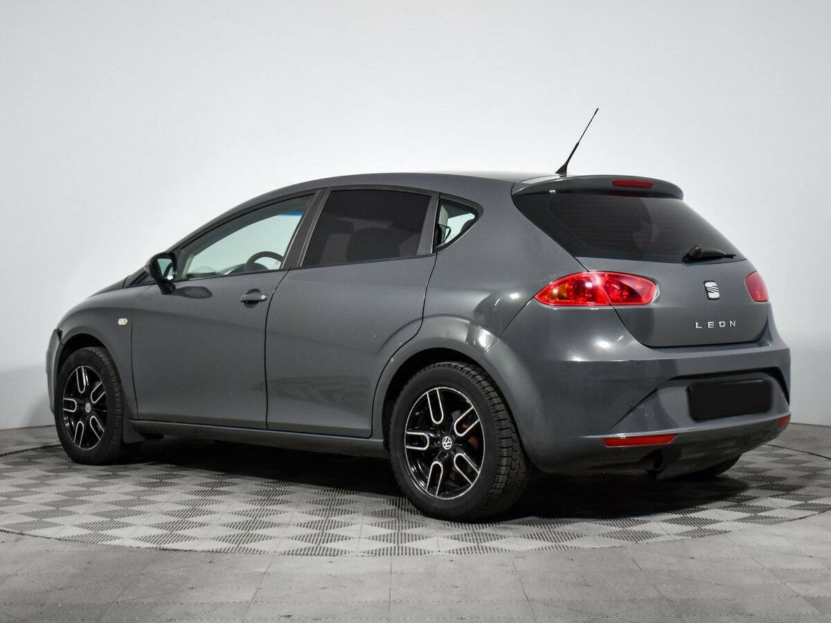 SEAT Leon, 2010 Фото №7