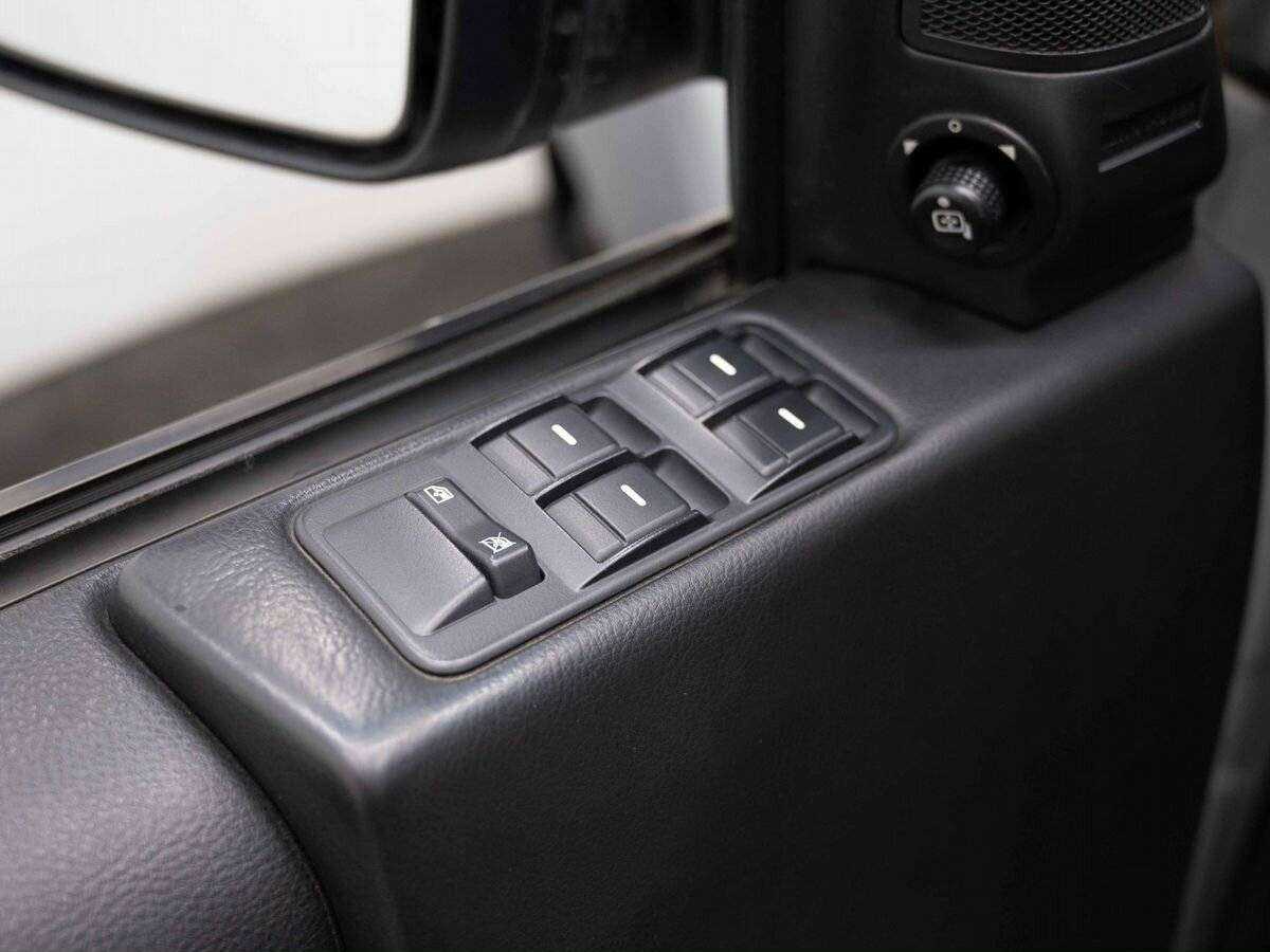 Land Rover Discovery, 2005 Фото №15