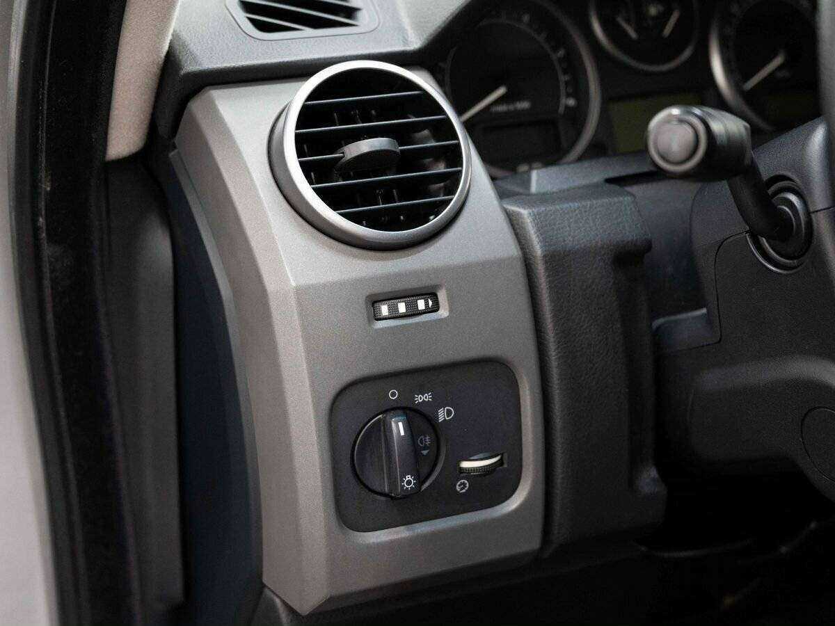 Land Rover Discovery, 2005 Фото №16