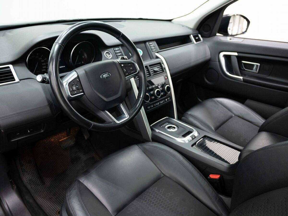 Land Rover Discovery Sport, 2015 - 183 000 км. | Фото №7