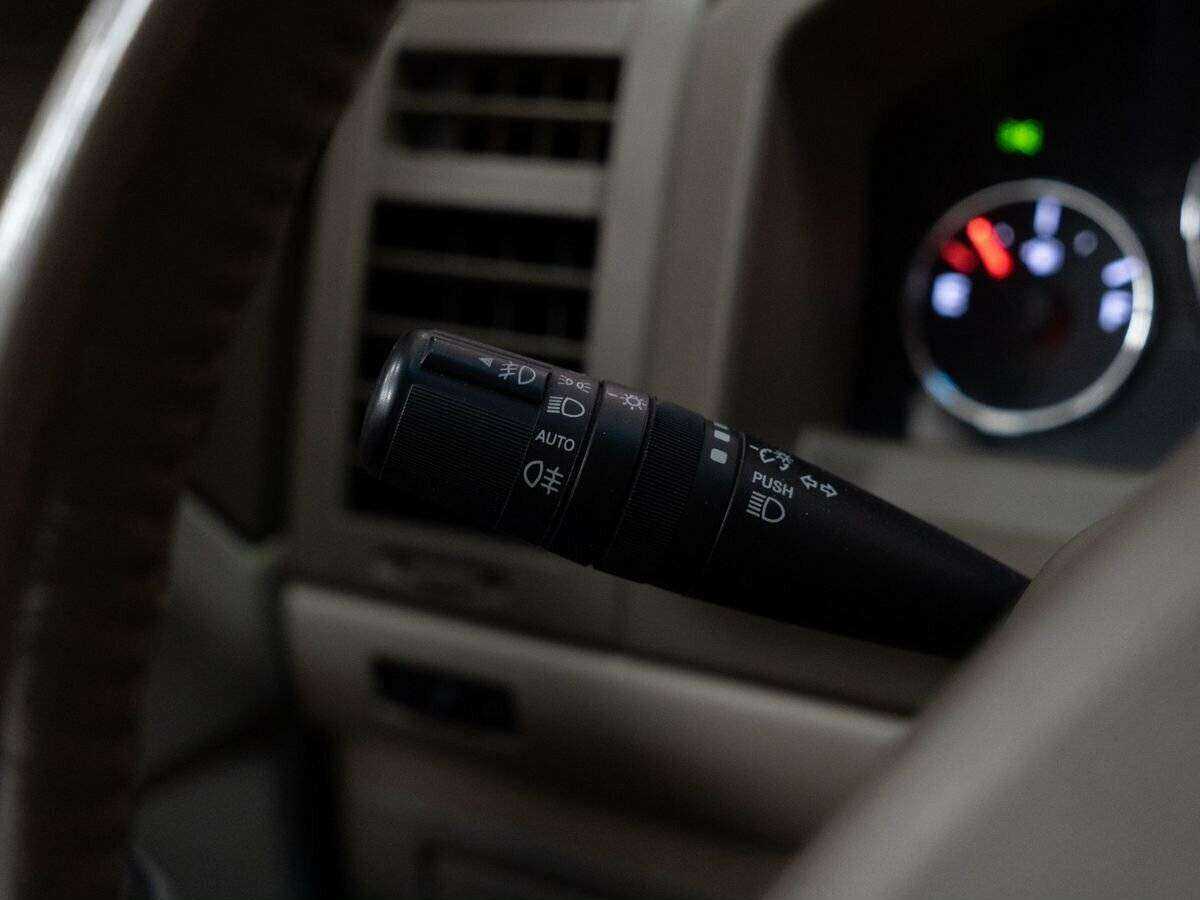 Jeep Cherokee, 2010 Фото №16