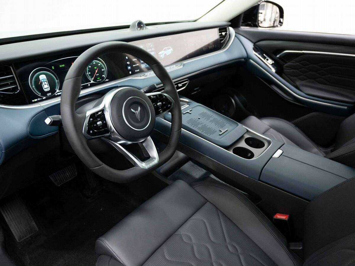 Voyah Free, 2023 Фото №7