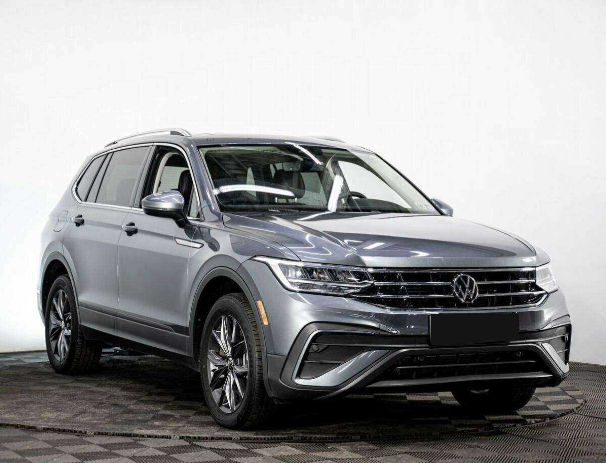 Volkswagen Tiguan, 2022 - 24 195 км. | Фото №2