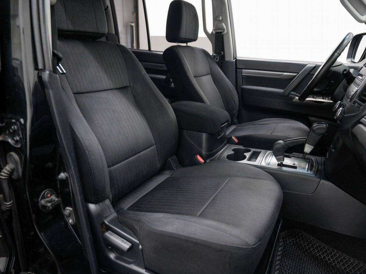 Mitsubishi Pajero, 2011 Фото №9