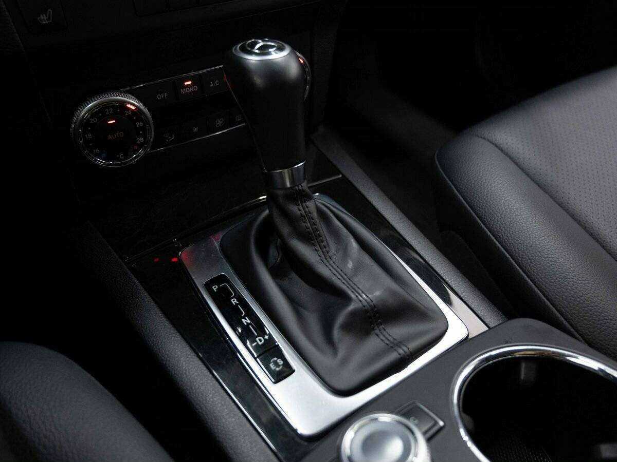 Mercedes-Benz GLK-Класс 300, 2011 Фото №25