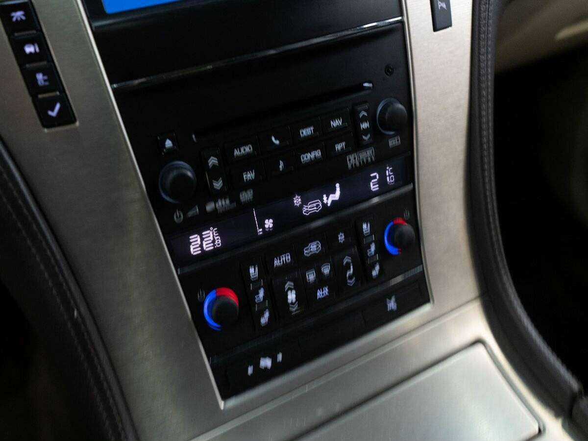 Cadillac Escalade, 2011 Фото №14