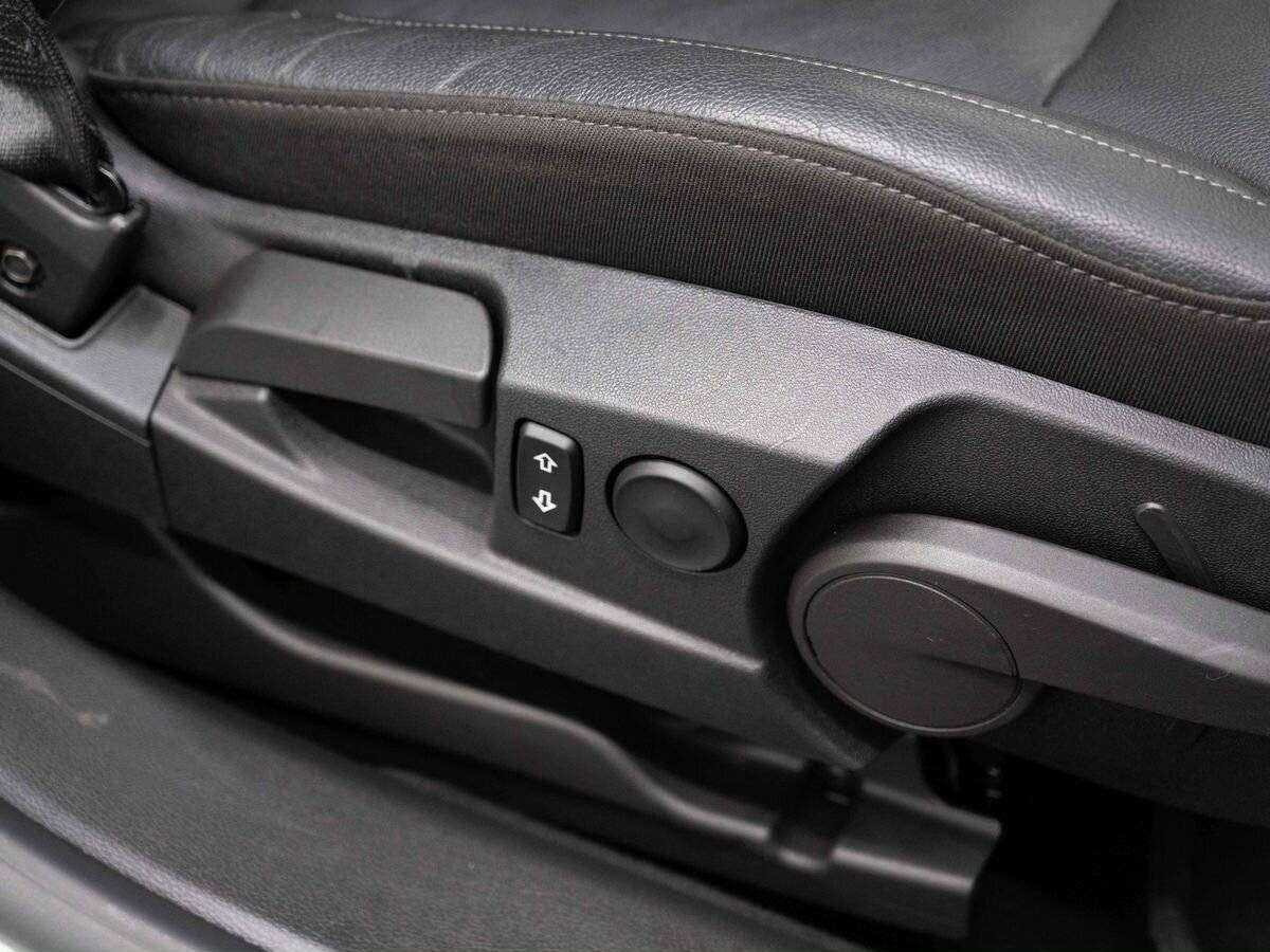 Opel Insignia, 2013 Фото №16