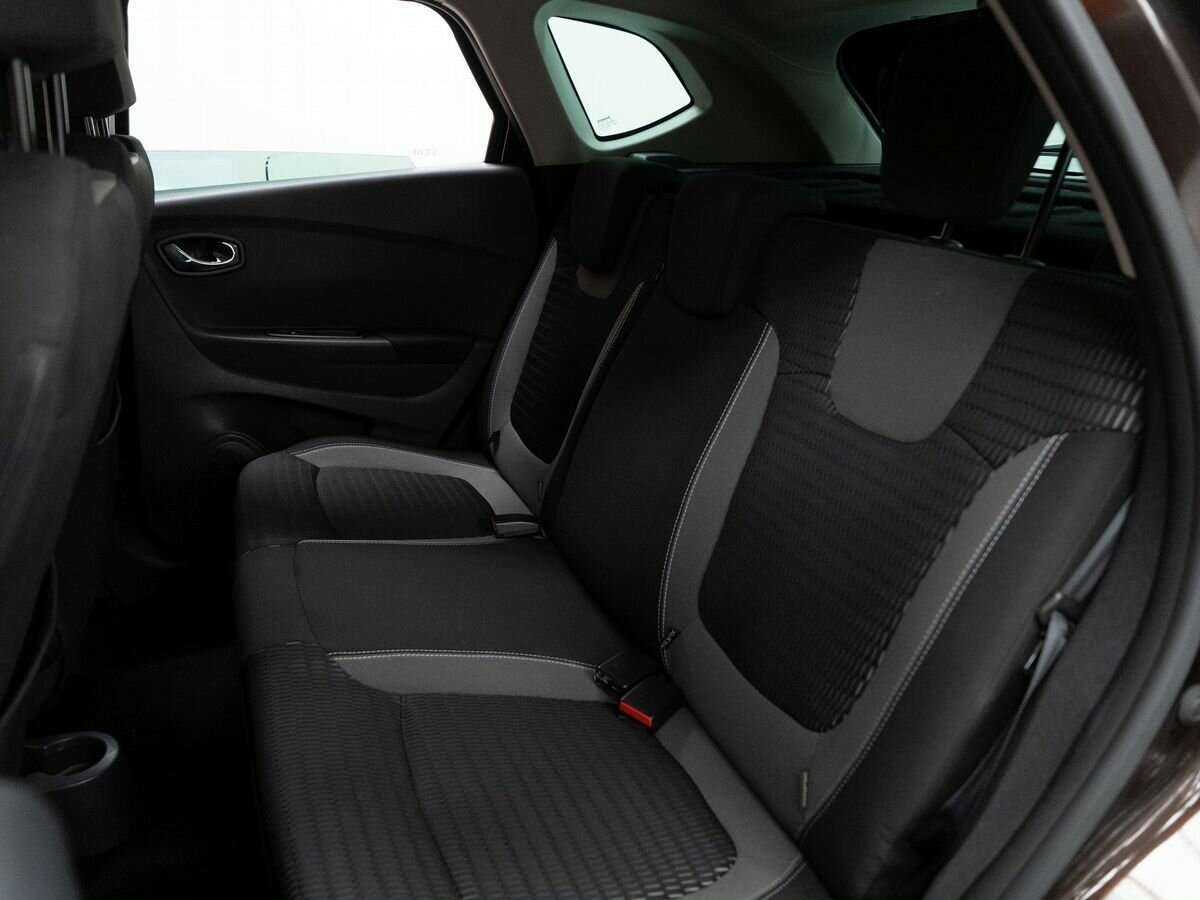 Renault Kaptur, 2017 - 73 700 км. | Фото №7