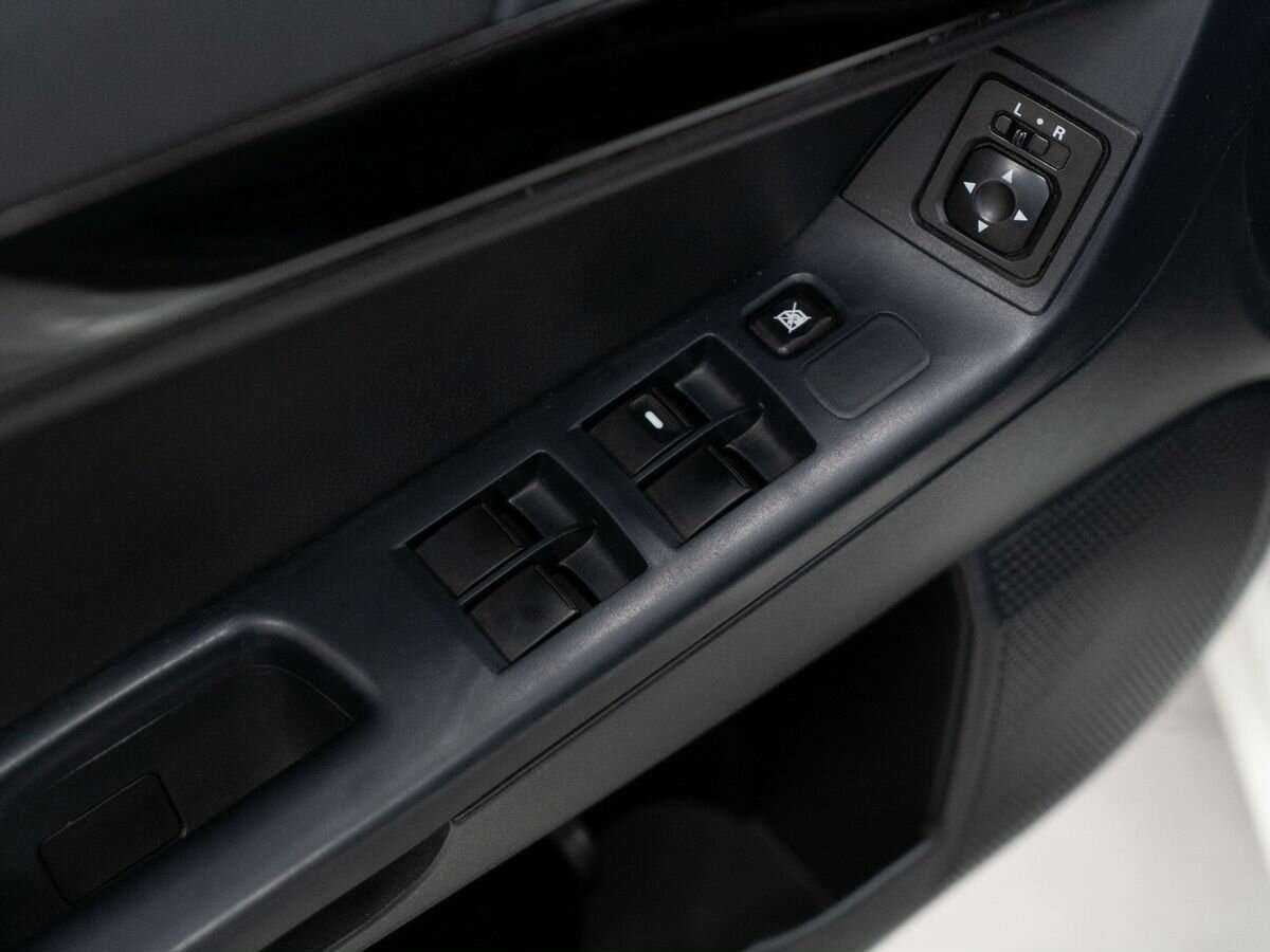 Mitsubishi Lancer, 2011 Фото №13