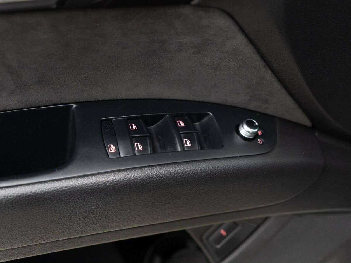 Audi Q7, 2011 Фото №15