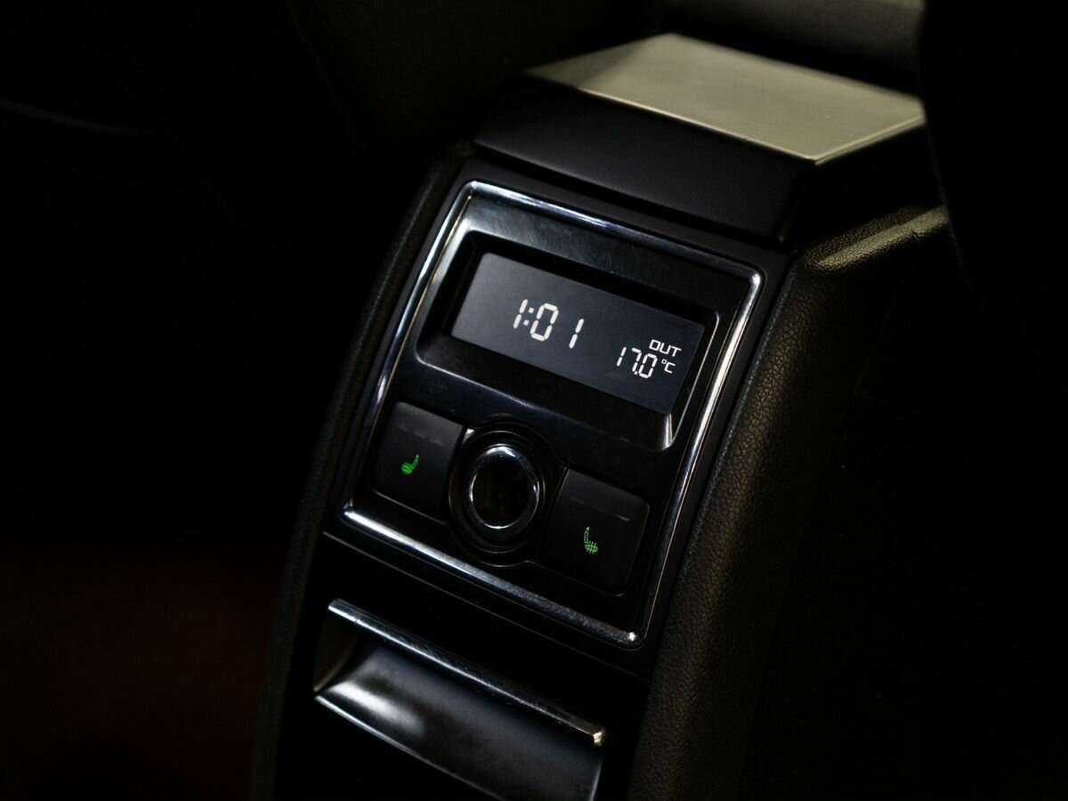 Skoda Superb DSG, 2011 Фото №10