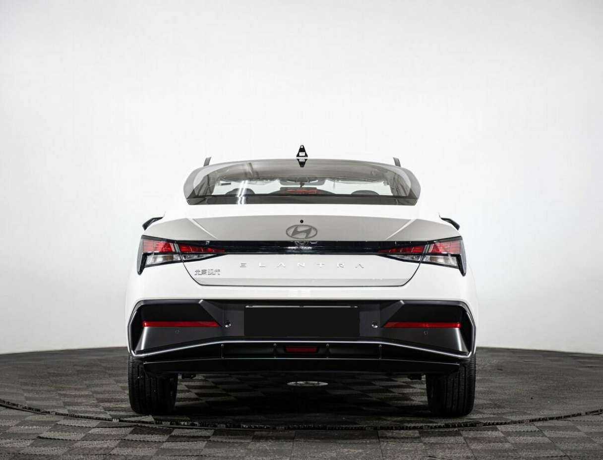 Hyundai Elantra, 2023 - 886 км. | Фото №5