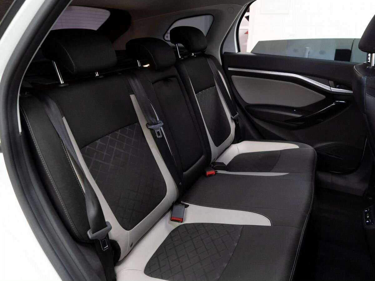 Lada (ВАЗ) Vesta SW Cross, 2018 - 84 500 км. | Фото №8