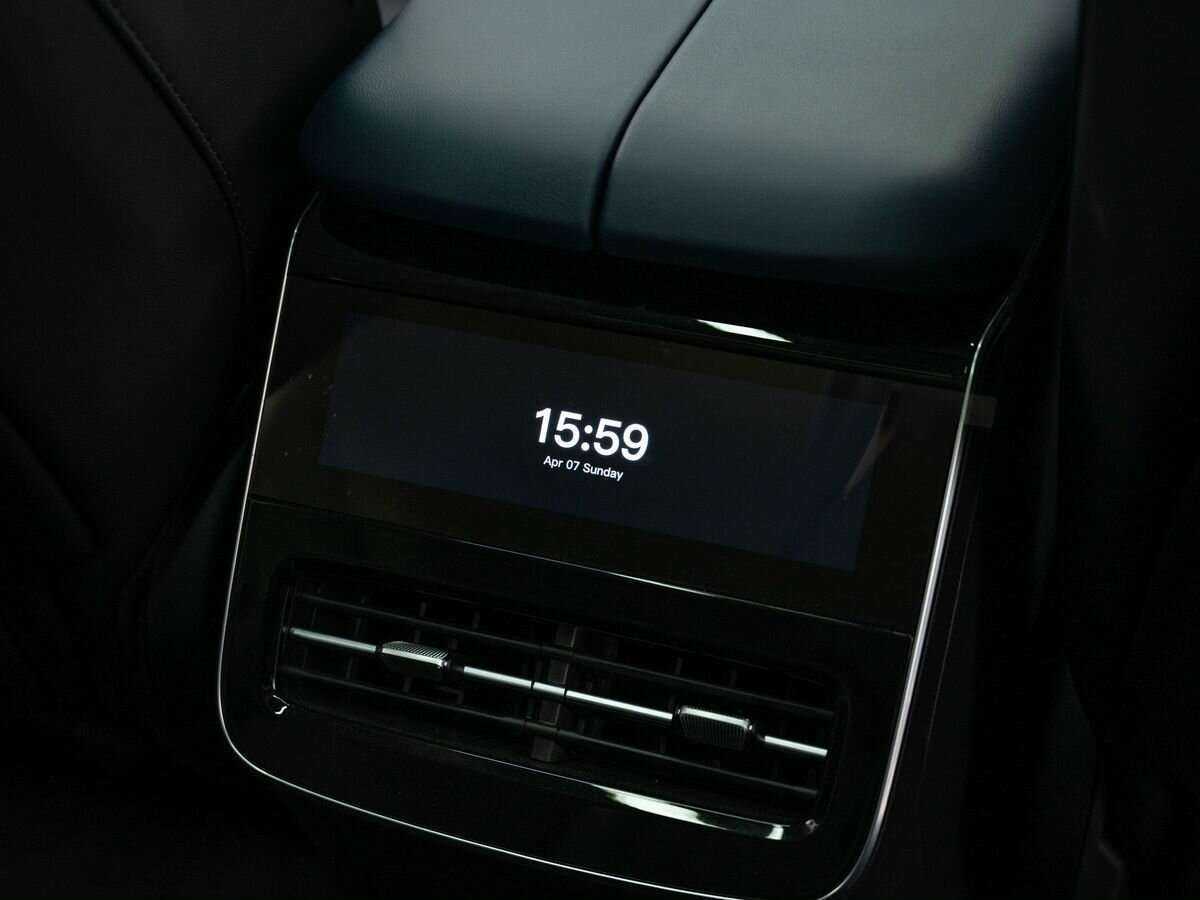 Voyah Free, 2023 Фото №10