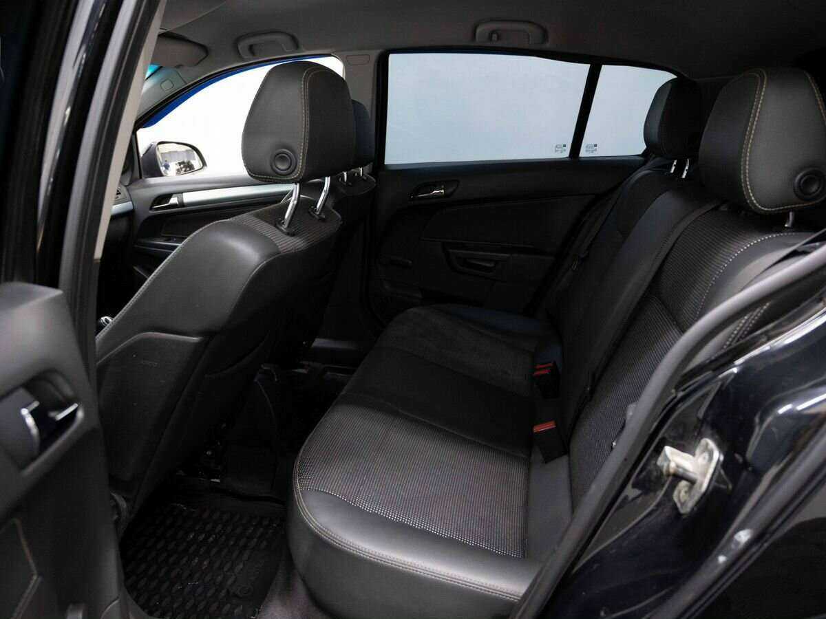 Opel Astra, 2010 Фото №20