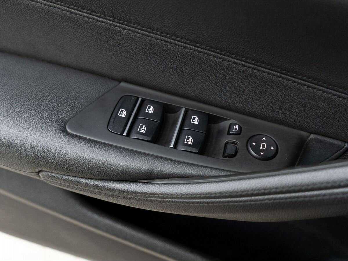 BMW 5 серии 520d, 2019 Фото №14