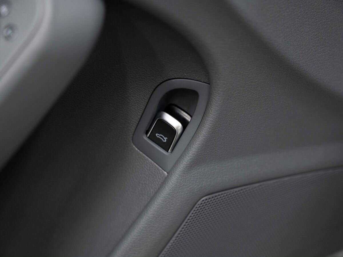 Audi A4, 2012 Фото №11