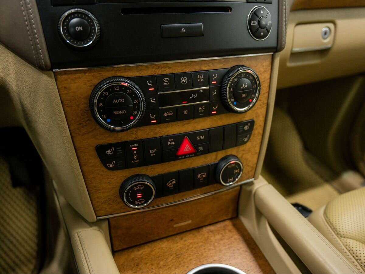 Mercedes-Benz GL-Класс 320, 2008 Фото №20