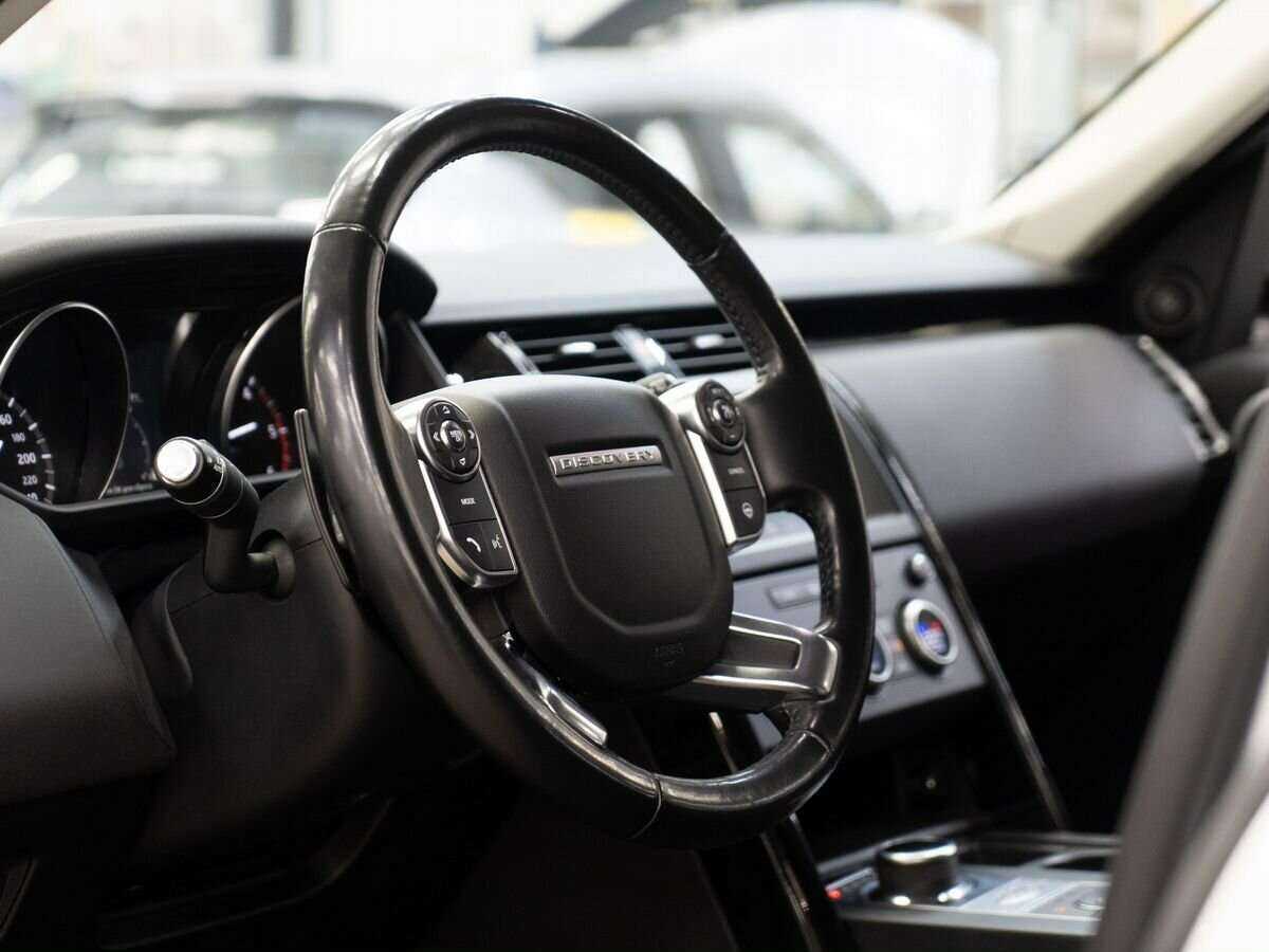 Land Rover Discovery, 2018 - 69 804 км. | Фото №5