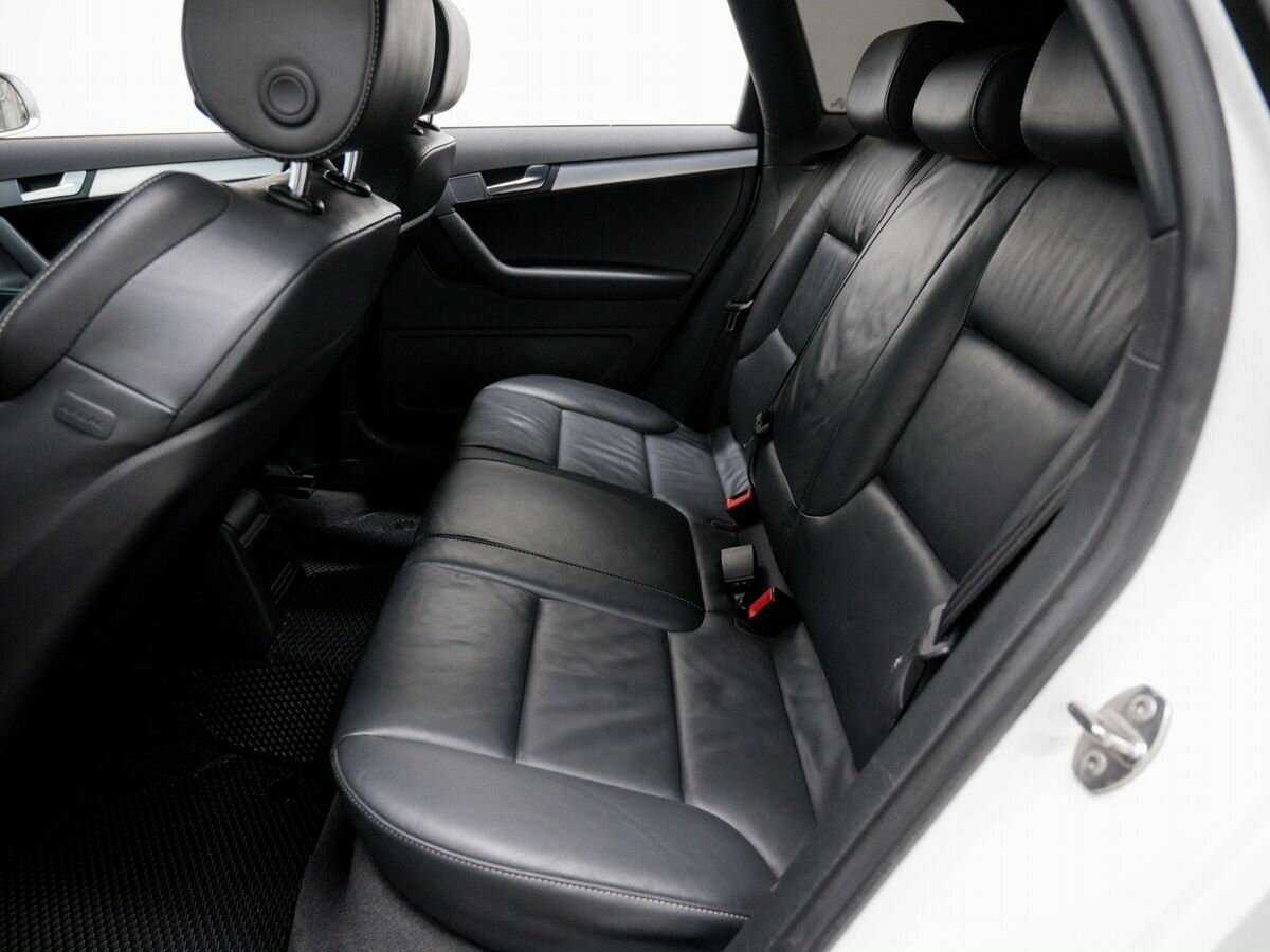 Audi RS 3 Sportback, 2012 Фото №11