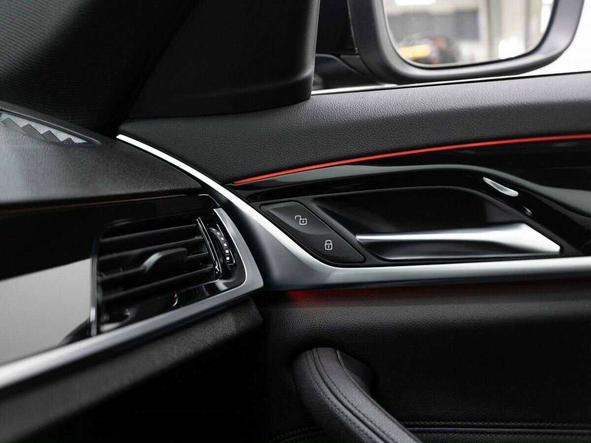 BMW 5 серии 520d xDrive, 2019 Фото №24