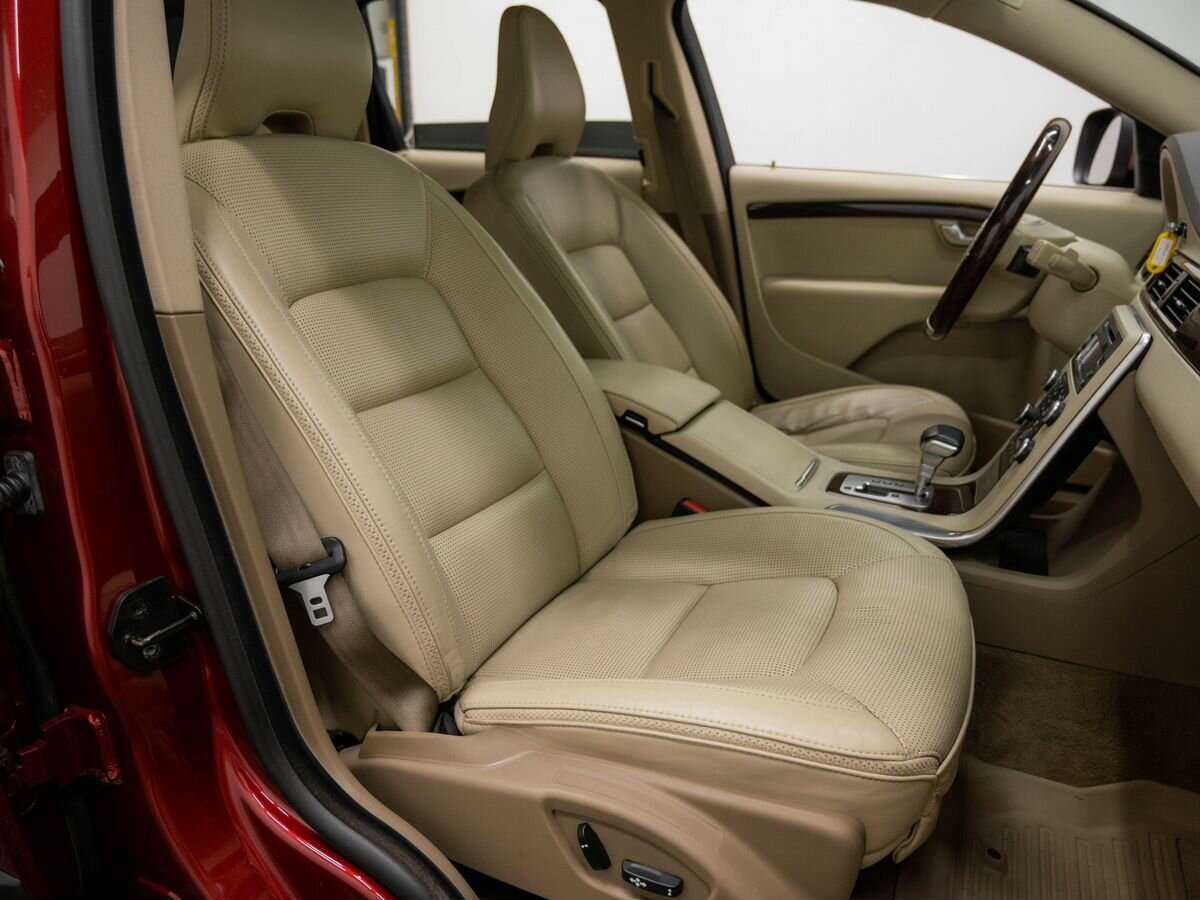 Volvo XC70, 2011 Фото №12