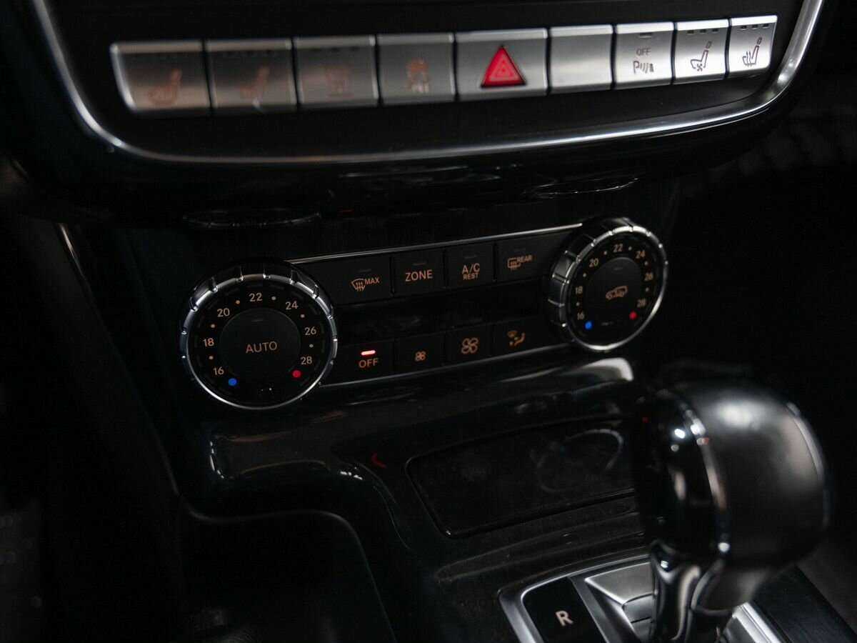 Mercedes-Benz G-Класс 350 CDI BlueTEC, 2013 Фото №28