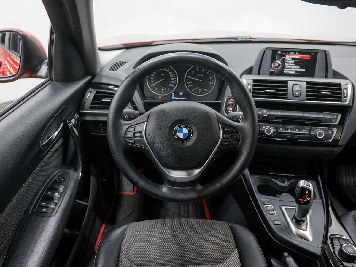 BMW 1 серии 118i, 2016 Фото №11