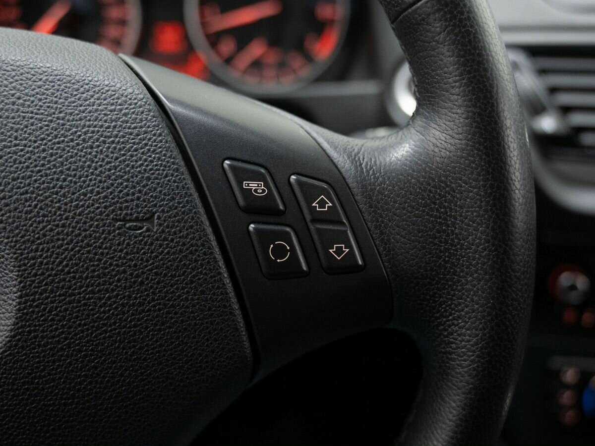 BMW X1 18i, 2013 Фото №19