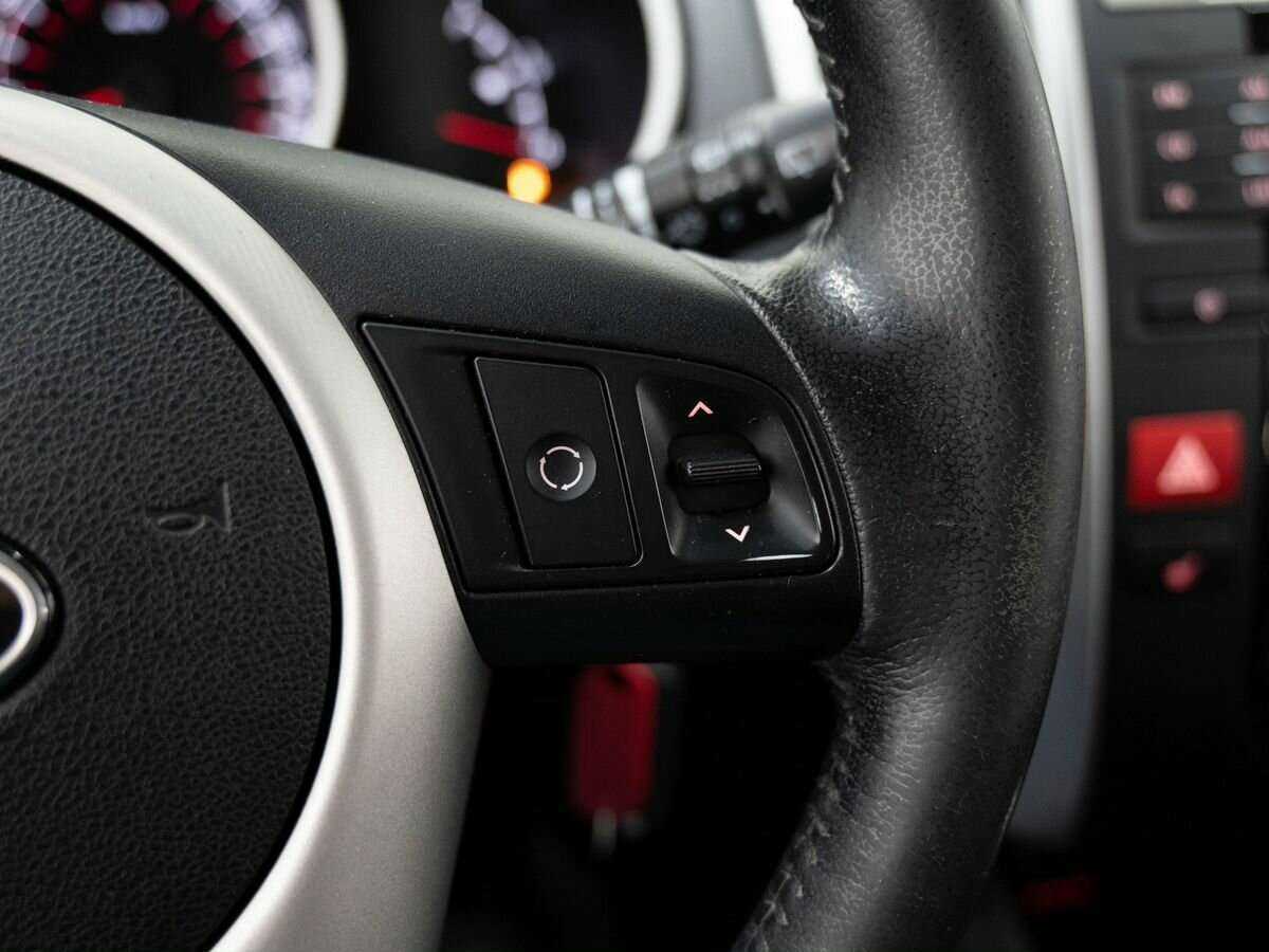 Kia Venga, 2012 Фото №14