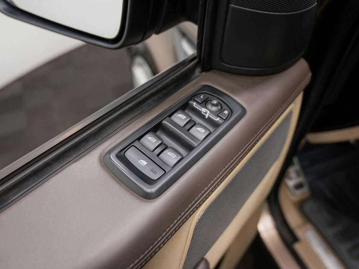 Land Rover Range Rover Sport, 2010 Фото №16